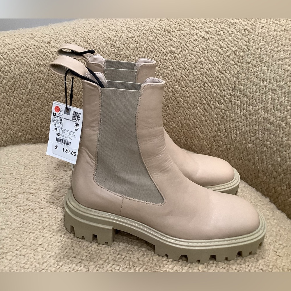 COPY - Zara women tan booties NWT